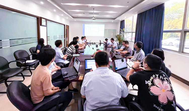 彩虹攜手晶晟科技打造信息化平臺，以科技賦能搶占行業制高點